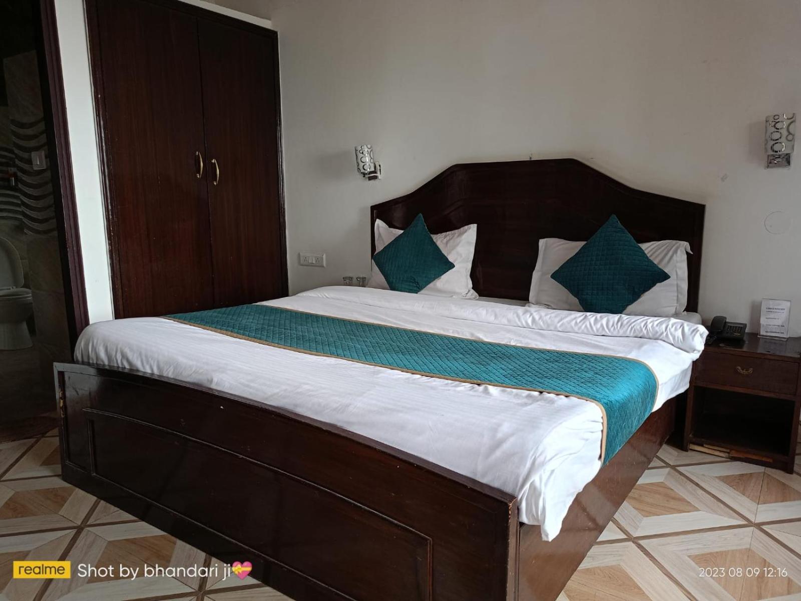 Surbee Resort Mussoorie Exterior photo